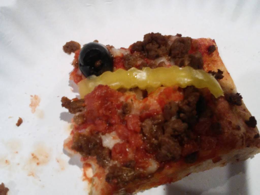 Pizza Palace, Inc. | restaurant | 832 W Tipton St, Seymour, IN 47274, USA | 8125228100 OR +1 812-522-8100