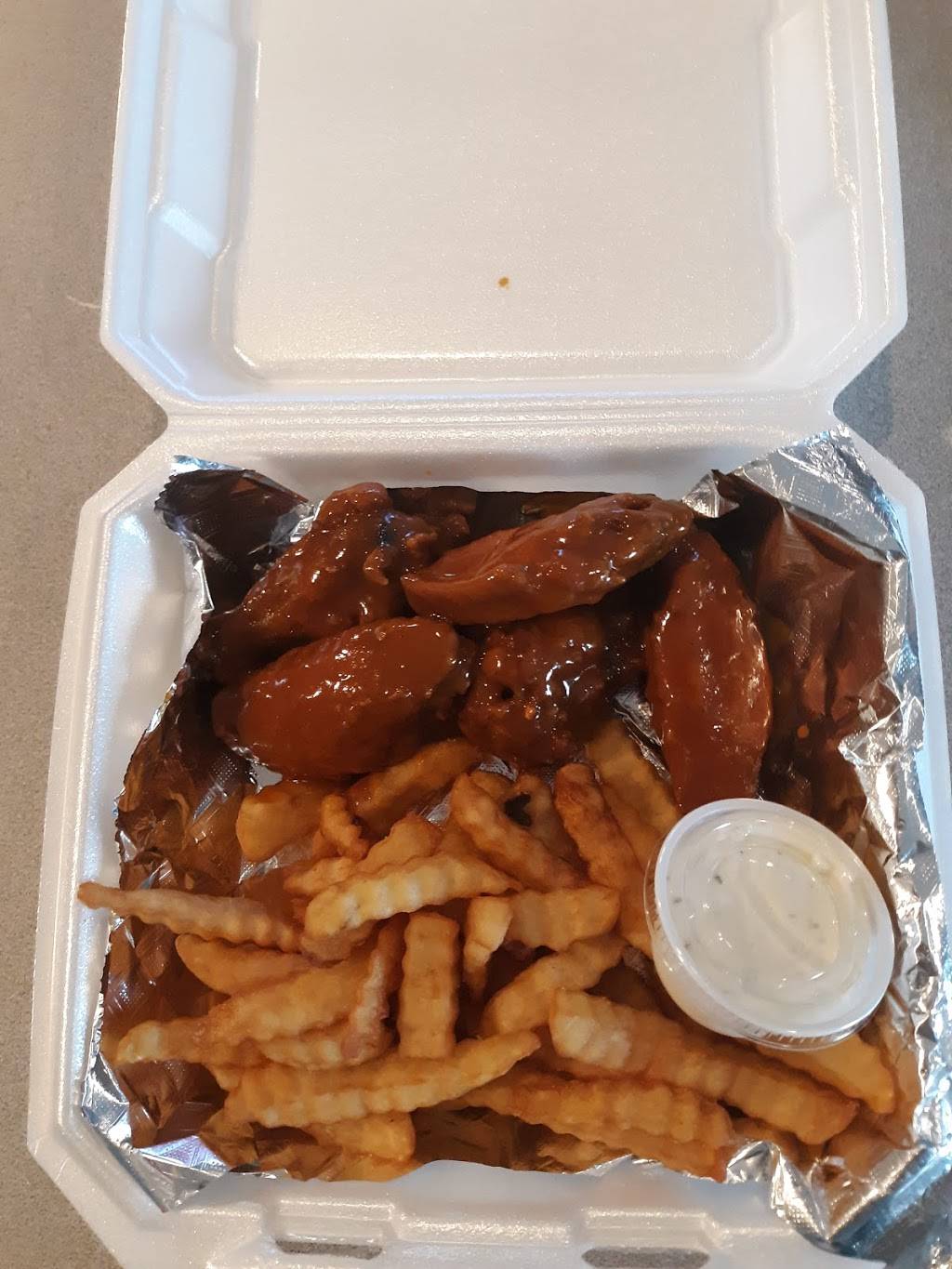 Castle on Delaney | restaurant | 212 Castle St, Avon Park, FL 33825, USA | 8634534199 OR +1 863-453-4199