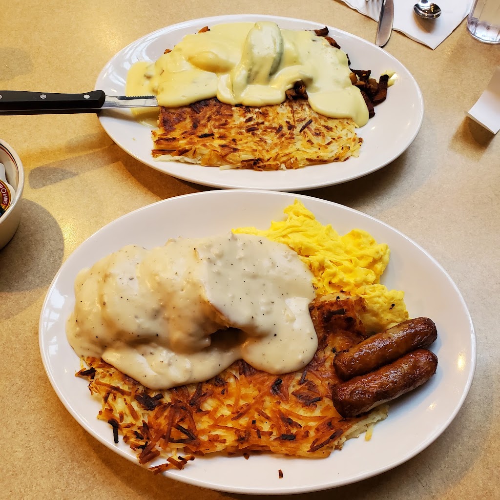 Patty’s Eggnest | restaurant | Park Hills Shopping Center, 4306 228th St SW suite 4-6, Mountlake Terrace, WA 98043, USA | 4258350401 OR +1 425-835-0401