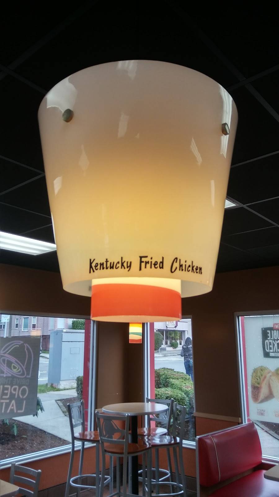 KFC | restaurant | 210 W Mercer St, Seattle, WA 98119, USA | 2062837575 OR +1 206-283-7575