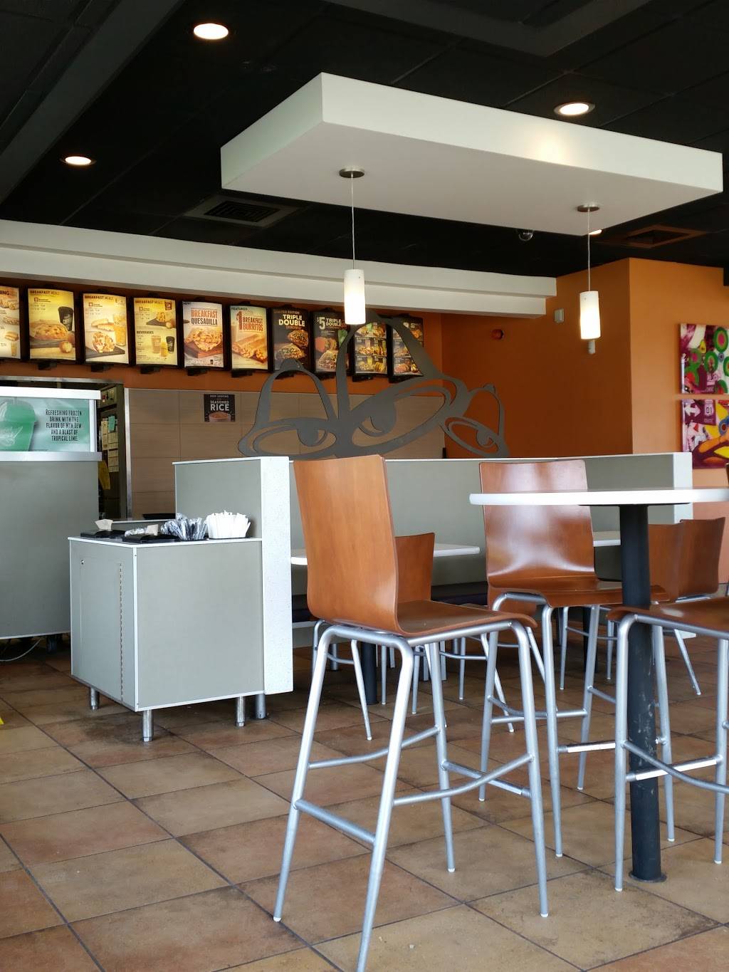Taco Bell | meal takeaway | 2167 Madison Ave, Granite City, IL 62040, USA | 6188766630 OR +1 618-876-6630