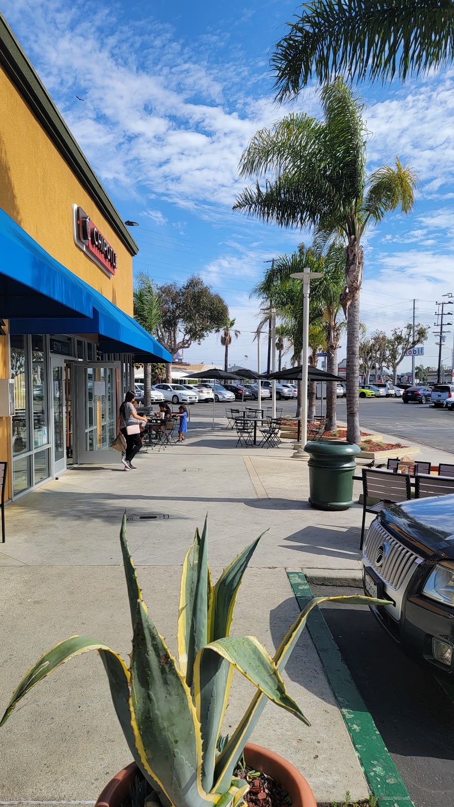 Fatburger & Buffalos Express | restaurant | 6715 La Tijera Blvd, Los Angeles, CA 90045, USA | 3104174043 OR +1 310-417-4043