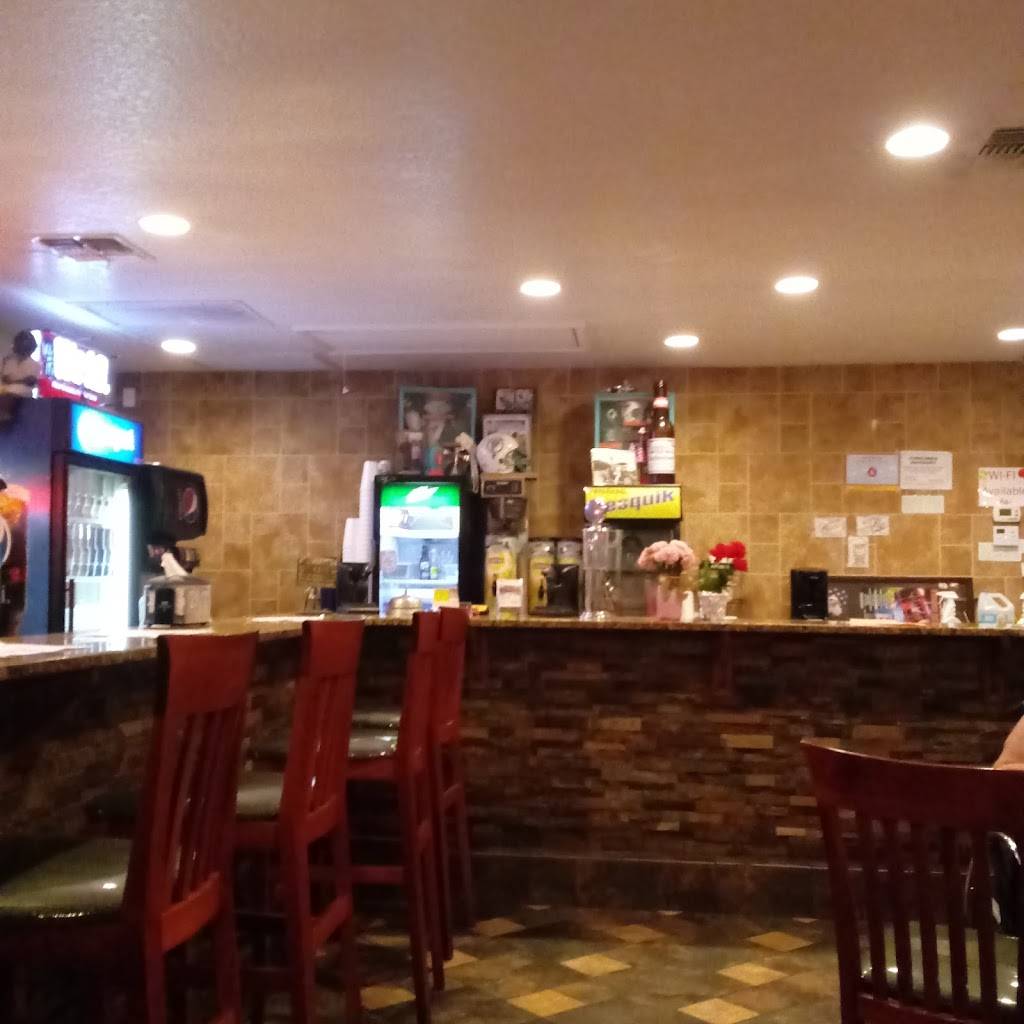 Votinos Pizza Kitchen | restaurant | 2515 Okeechobee Rd, Fort Pierce, FL 34947, USA | 7724614184 OR +1 772-461-4184