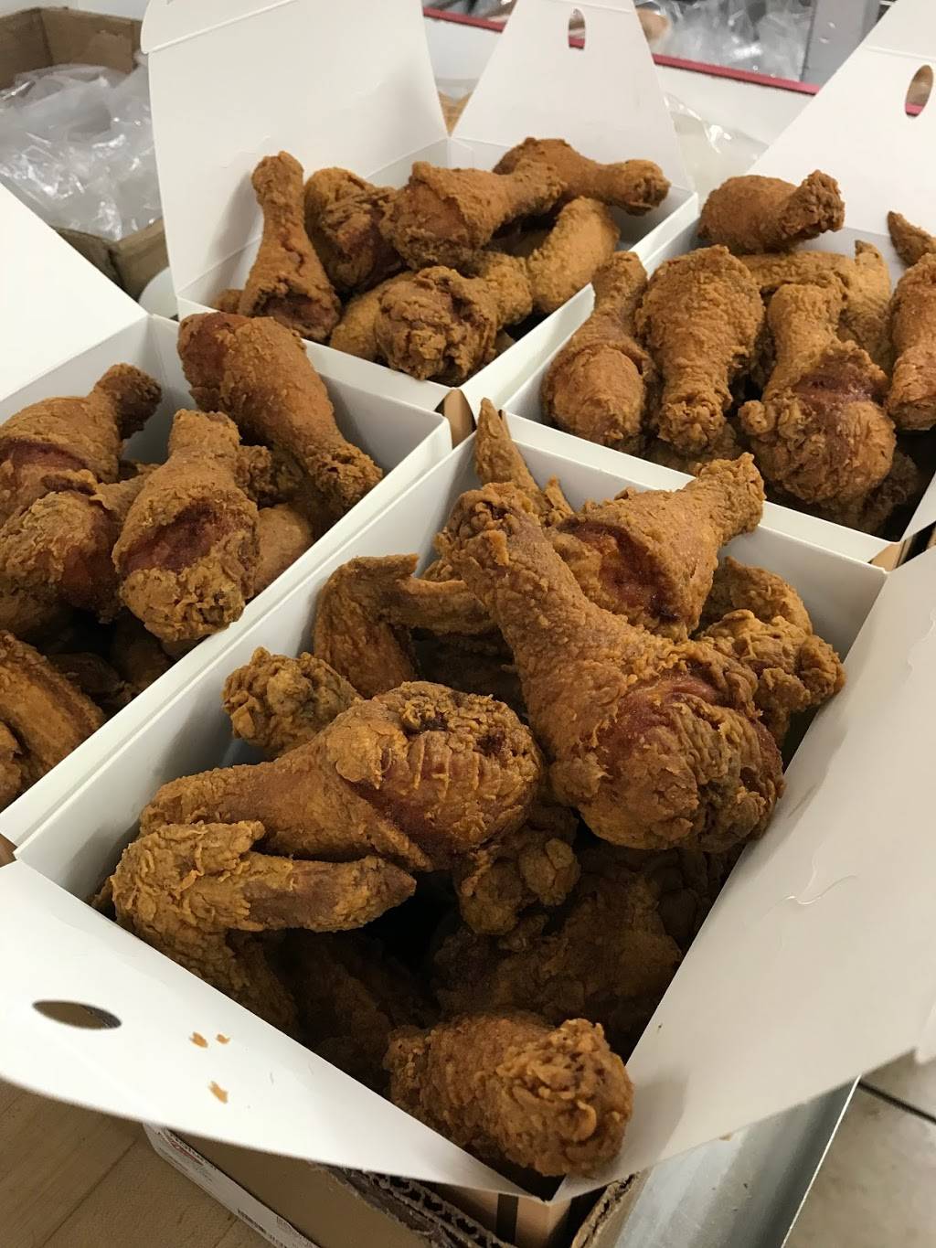 Louisiana Fried Chicken/ Perfect Donuts | restaurant | 300 W Florence Ave, Los Angeles, CA 90003, USA | 3236969209 OR +1 323-696-9209