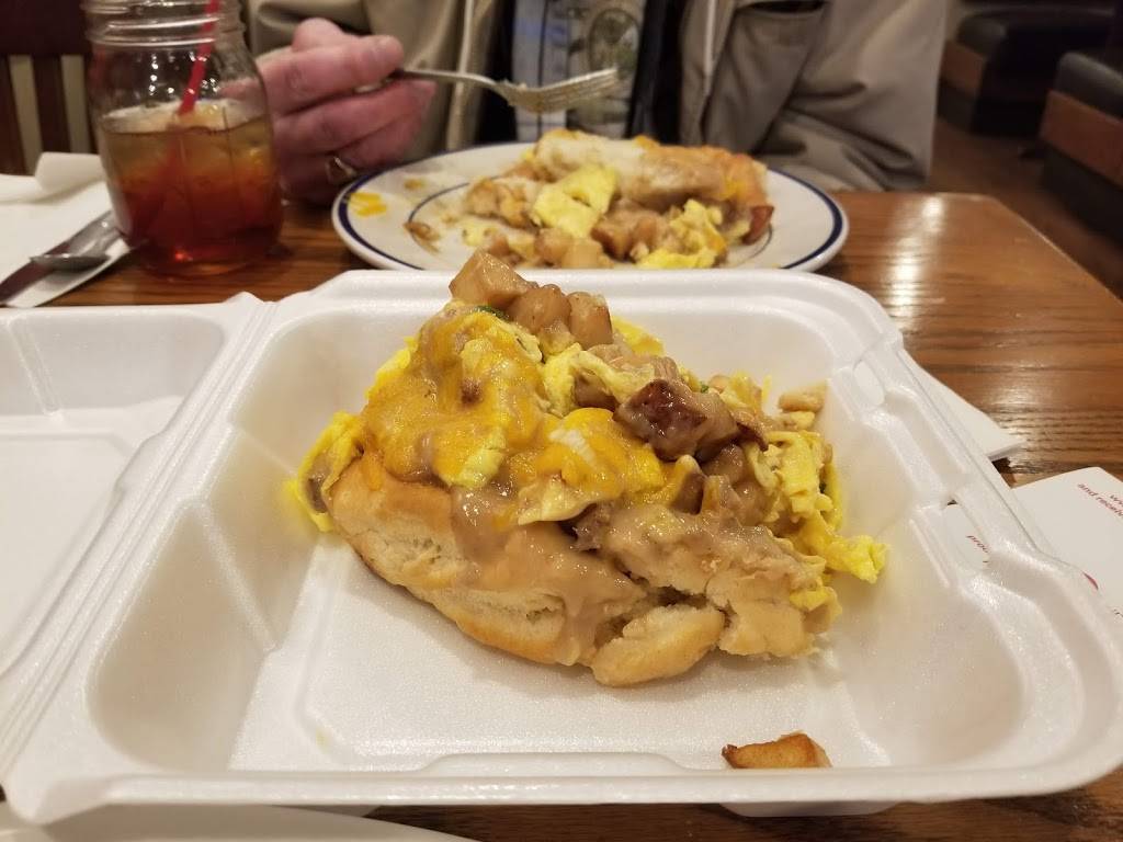 Bob Evans | restaurant | 4008 Tuscarawas St W, Canton, OH 44708, USA | 3304771050 OR +1 330-477-1050