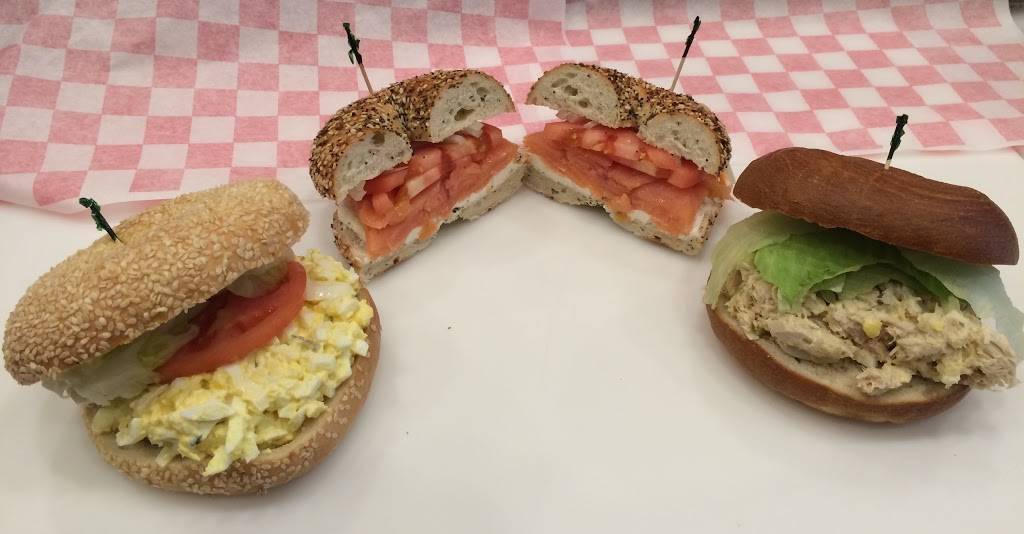 Red Brick Deli | bakery | 89 Tennessee St, Murphy, NC 28906, USA | 8288379090 OR +1 828-837-9090