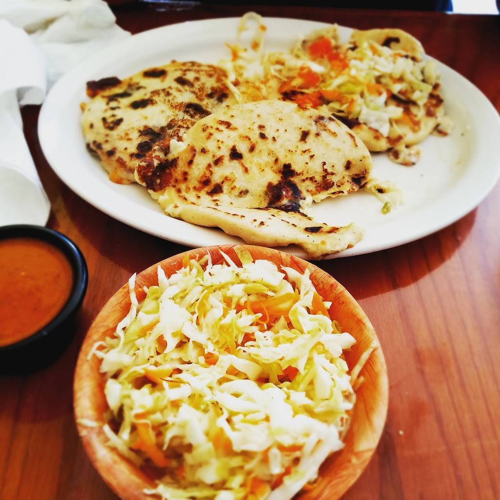 Olocuilta Pupuseria | restaurant | 3040 N Laramie Ave, Chicago, IL 60641, USA | 7736985462 OR +1 773-698-5462