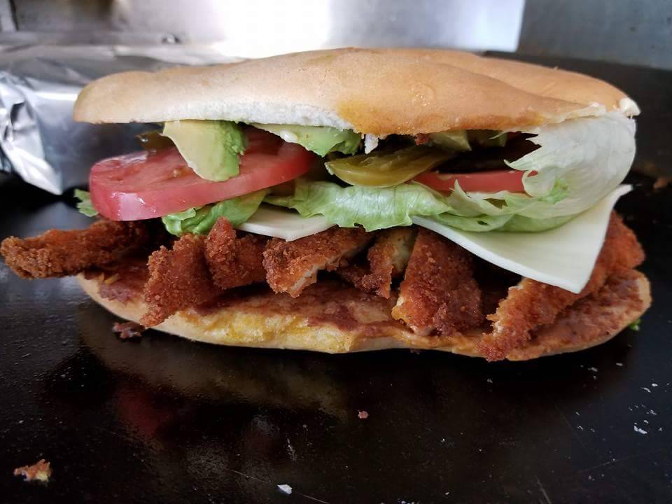 El Camaleon Food Truck | restaurant | 11215 Veirs Mill Rd, Wheaton, MD 20902, USA | 2407063237 OR +1 240-706-3237