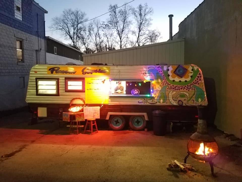 Flavour Gypsies | restaurant | 209 E High St, Potosi, MO 63664, USA | 5732103831 OR +1 573-210-3831