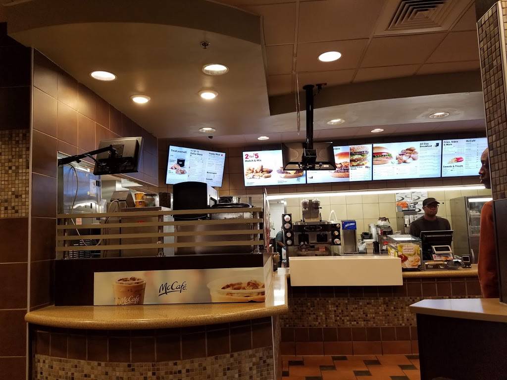 McDonalds | cafe | 7100 GB Alford Hwy, Holly Springs, NC 27540, USA | 9195524071 OR +1 919-552-4071