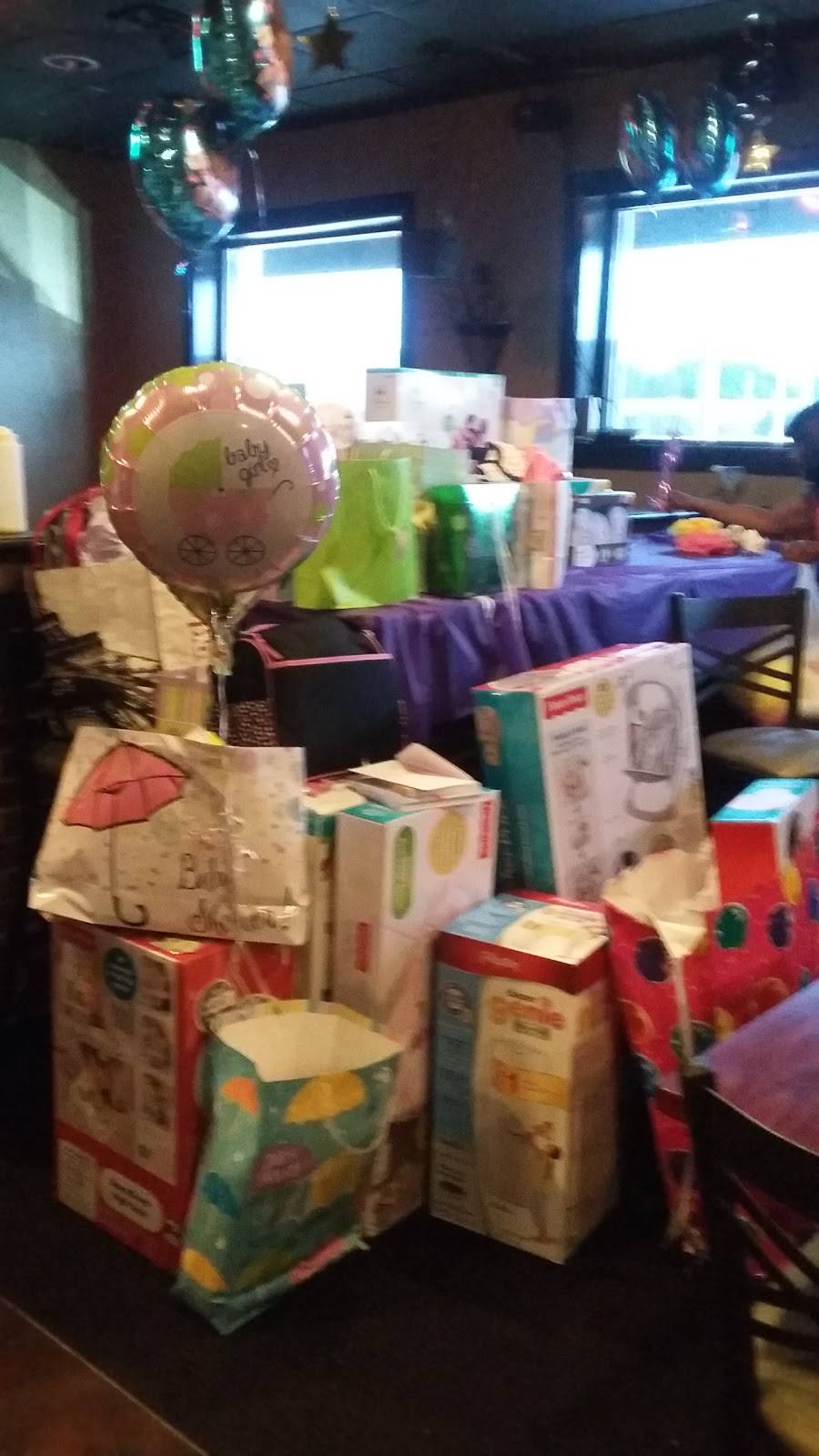 Ford Rd. Patio Bar & Grill | restaurant | 18490 Ford Rd, Detroit, MI 48228, USA | 3134064351 OR +1 313-406-4351