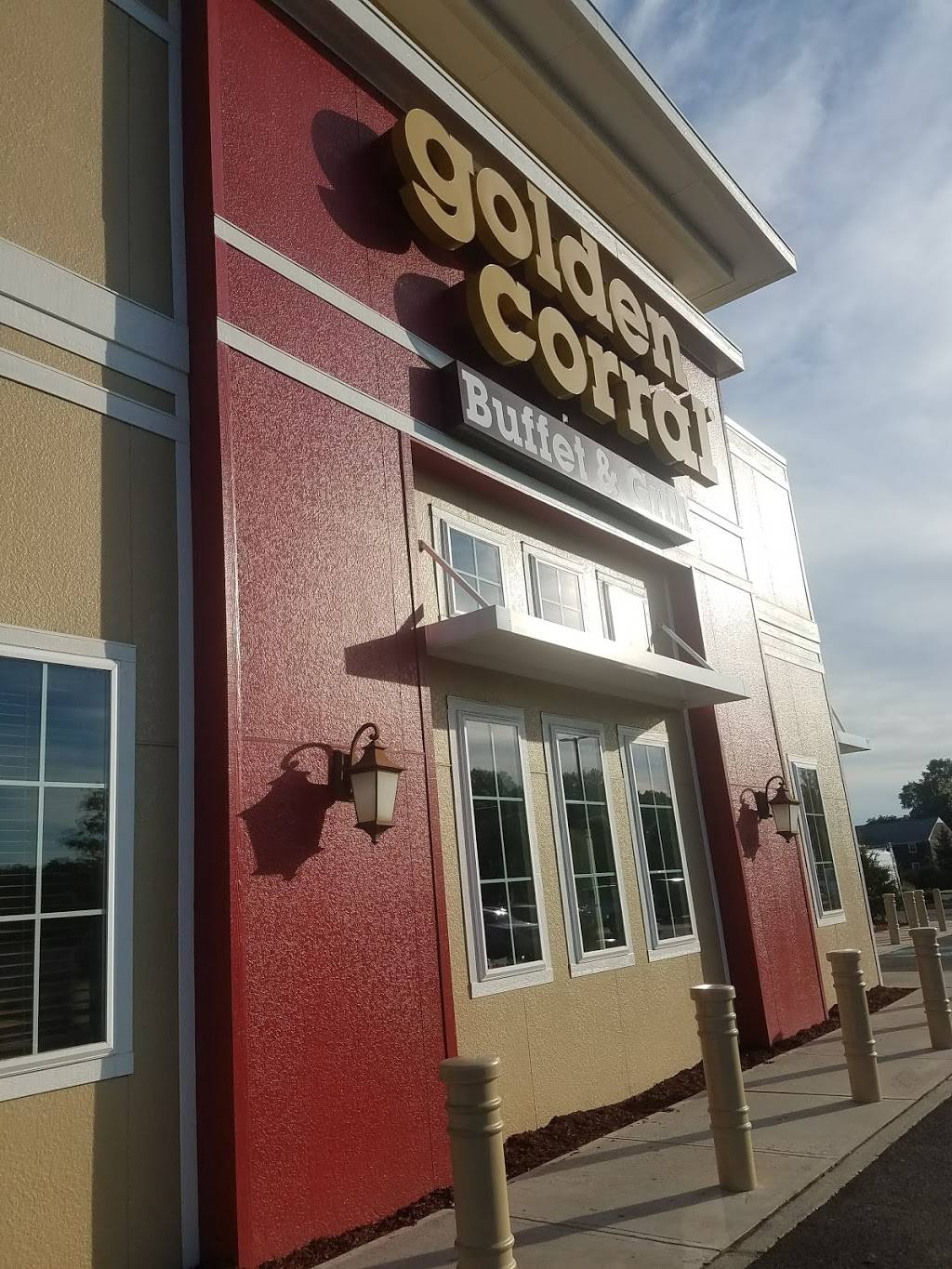 Golden Corral Buffet and Grill | restaurant | 3520 U.S. 9, Freehold, NJ 07728, USA | 7324008600 OR +1 732-400-8600
