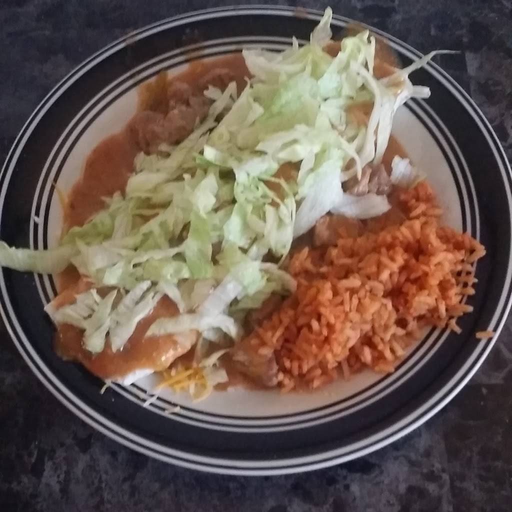 Camargo Tamales Restaurant | restaurant | 2300 W 44th Ave, Denver, CO 80211, USA | 3034334535 OR +1 303-433-4535