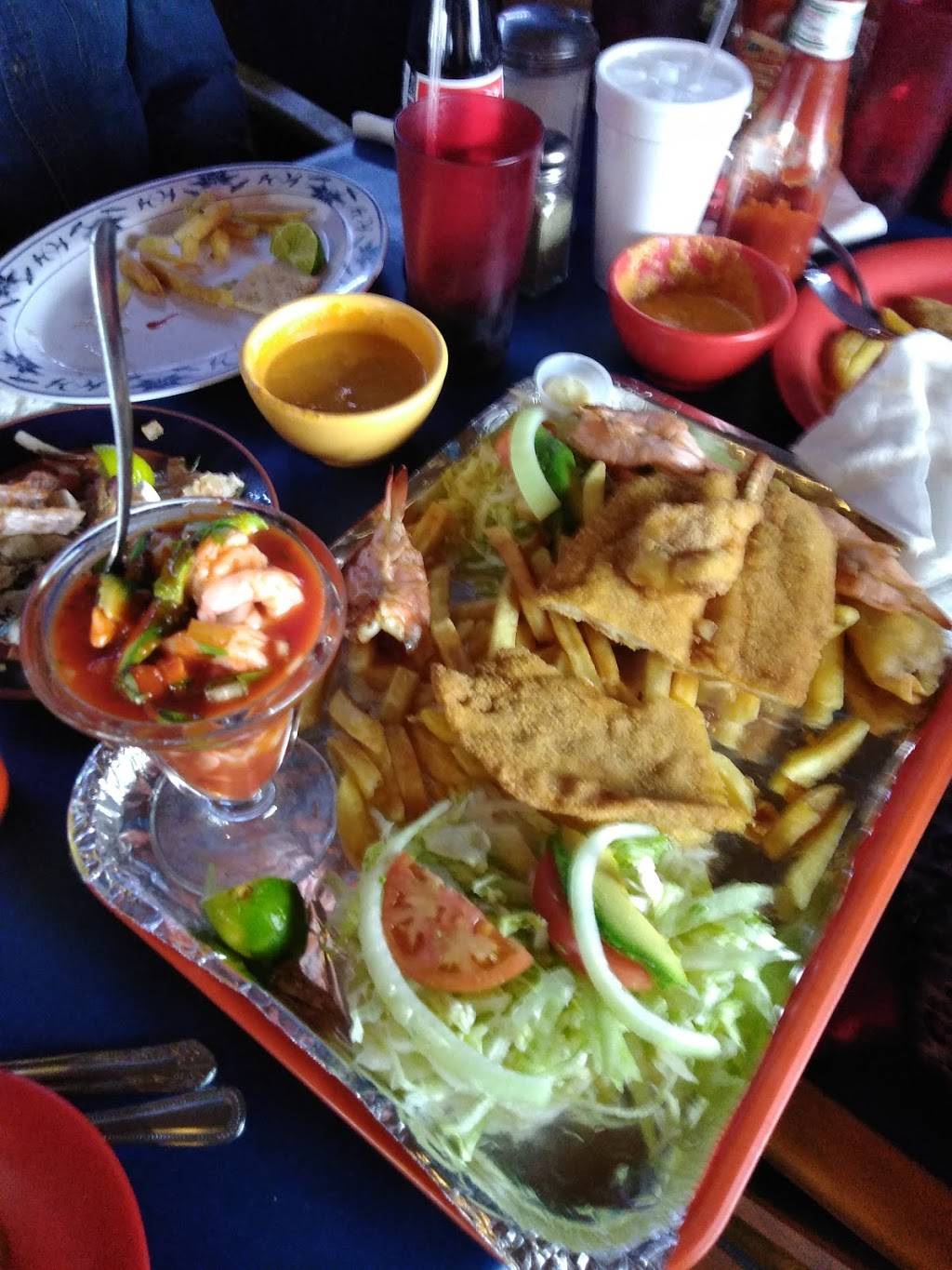 Mariscos La Reyna | restaurant | 730 W Main St, Grand Prairie, TX 75050, USA | 9722642488 OR +1 972-264-2488