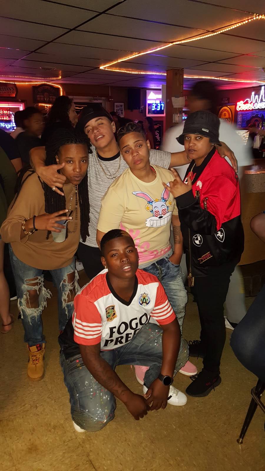 Kick- Offs | restaurant | 3533 W 159th St, Markham, IL 60428, USA | 7085967192 OR +1 708-596-7192