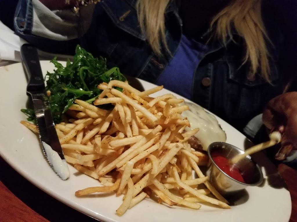 Lyndhurst Grill by J. Alexanders | restaurant | 5845 Landerbrook Dr, Cleveland, OH 44124, USA | 4404499131 OR +1 440-449-9131