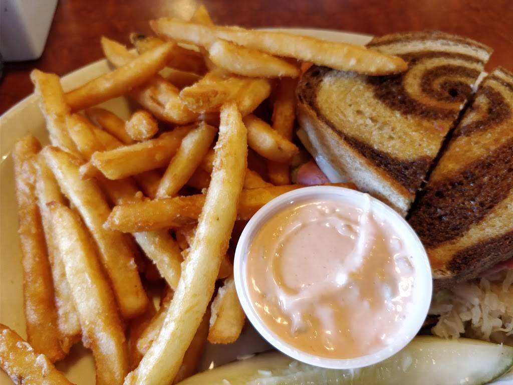 Wades Cafe | restaurant | 3504 N Academy Blvd, Colorado Springs, CO 80917, USA | 7195968122 OR +1 719-596-8122