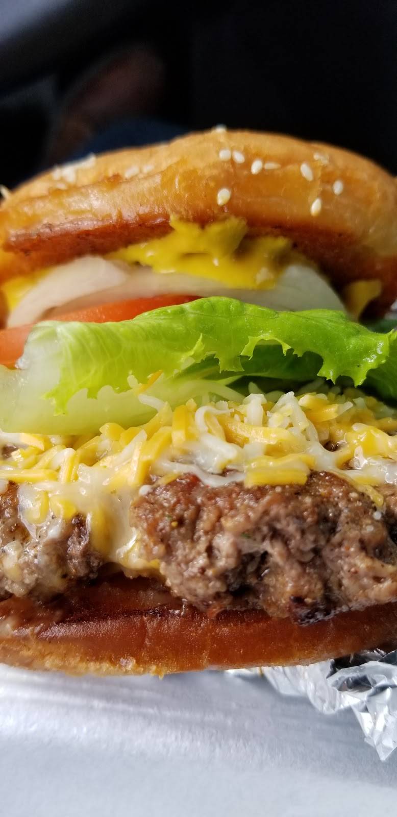 Fatboys | restaurant | 1110 Avenue M, Huntsville, TX 77340, USA | 9365775077 OR +1 936-577-5077