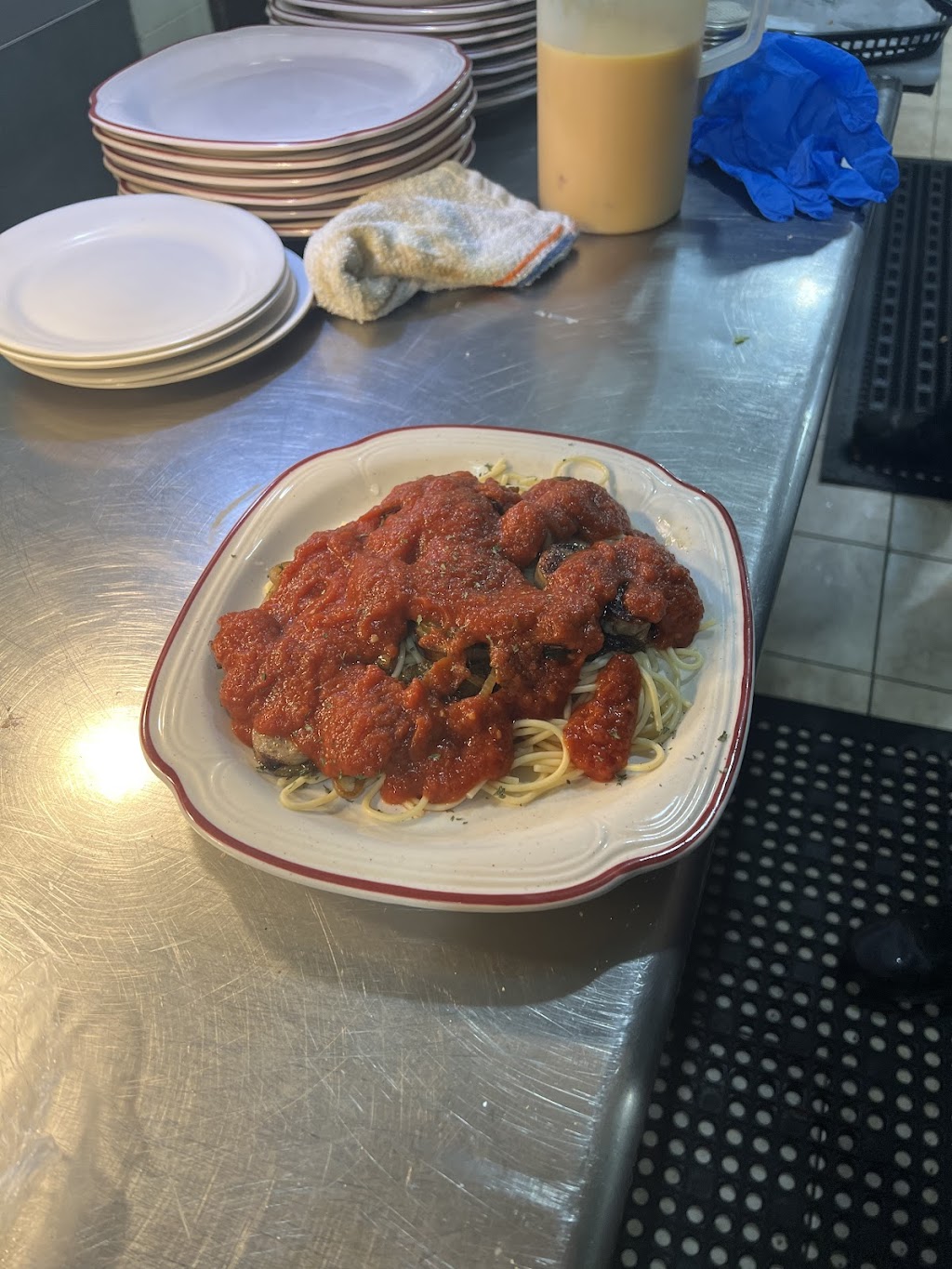 CHC Restaurant & Pizza | restaurant | 10941 Mahoning Ave, North Jackson, OH 44451, USA | 3305387480 OR +1 330-538-7480