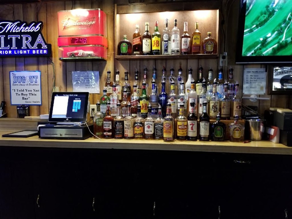 The Dugout Bar & Grill | restaurant | 217 S N Vine St, Monroe City, MO 63456, USA | 5737359774 OR +1 573-735-9774