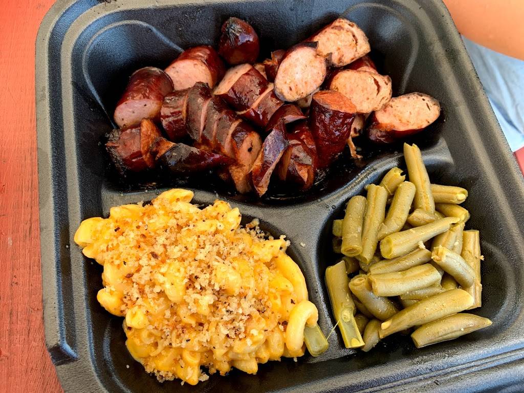 Mikes Bbq 101 | restaurant | 101900 Overseas Hwy, Key Largo, FL 33037, USA | 9546545259 OR +1 954-654-5259