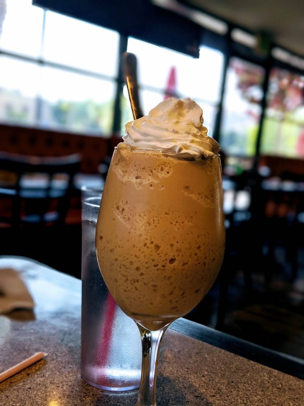 Mamas Table | restaurant | 23340 Cinema Dr, Santa Clarita, CA 91355, USA | 6612845988 OR +1 661-284-5988