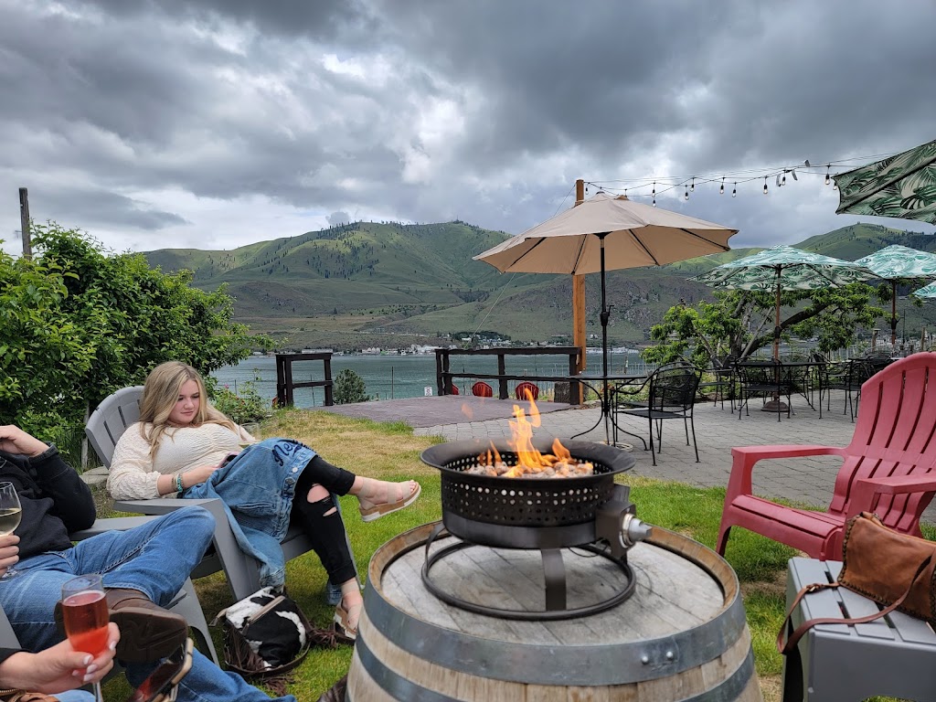 Vin Du Lac Winery | restaurant | 105 WA-150, Chelan, WA 98816, USA | 5096822882 OR +1 509-682-2882