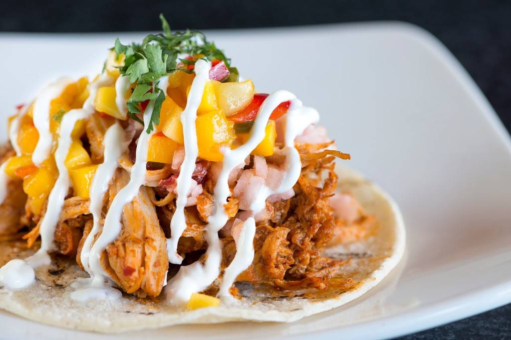 El Hefe Mexican Restaurant | night club | 4425 N Saddlebag Trail #101, Scottsdale, AZ 85251, USA | 4809456200 OR +1 480-945-6200