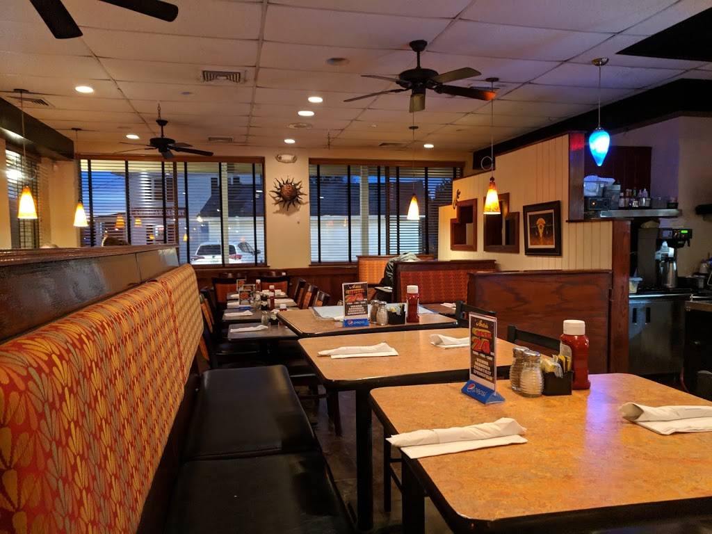 Anitas New Mexico Style Mexican Food | restaurant | 701 Elden St, Herndon, VA 20170, USA | 7034811441 OR +1 703-481-1441