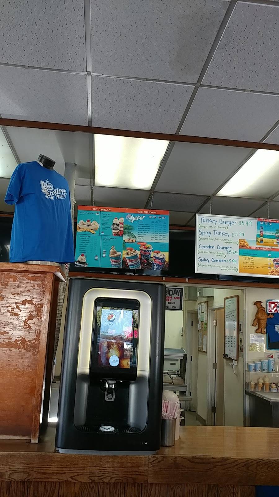 Fosters Freeze | restaurant | 5205 Carpinteria Ave, Carpinteria, CA 93013, USA | 8056843602 OR +1 805-684-3602