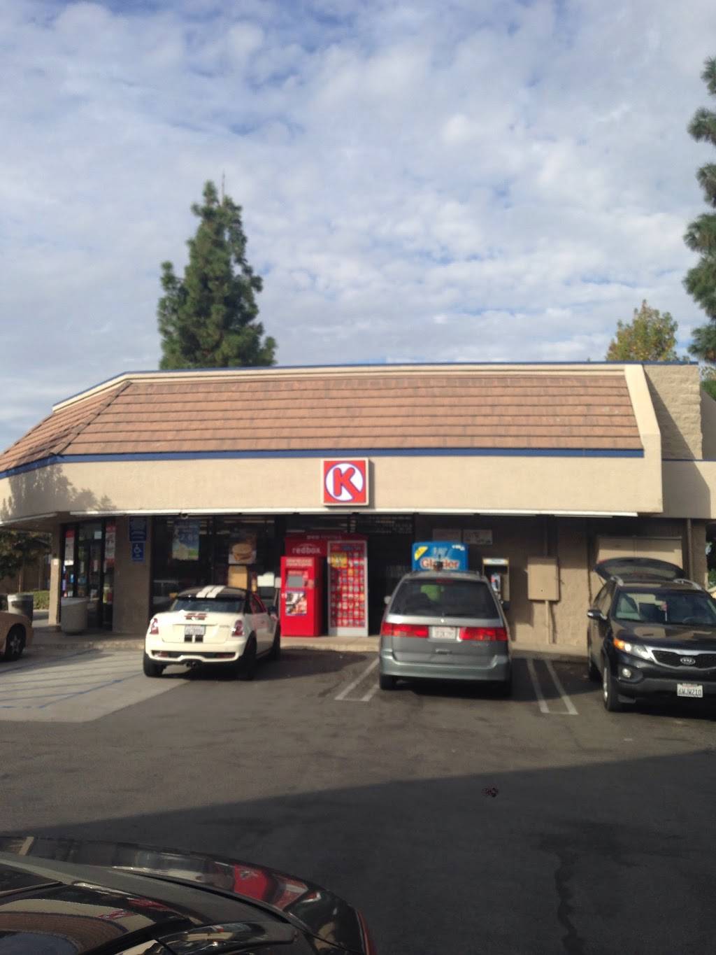 Circle K | meal takeaway | 1598 N Orange, Redlands, CA 92374, USA | 9093070382 OR +1 909-307-0382