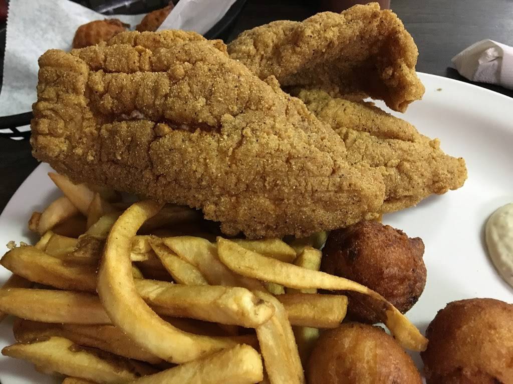 Little Libbys Catfish | restaurant | 234 Lime Quarry Rd, Madison, AL 35758, USA | 2567720191 OR +1 256-772-0191