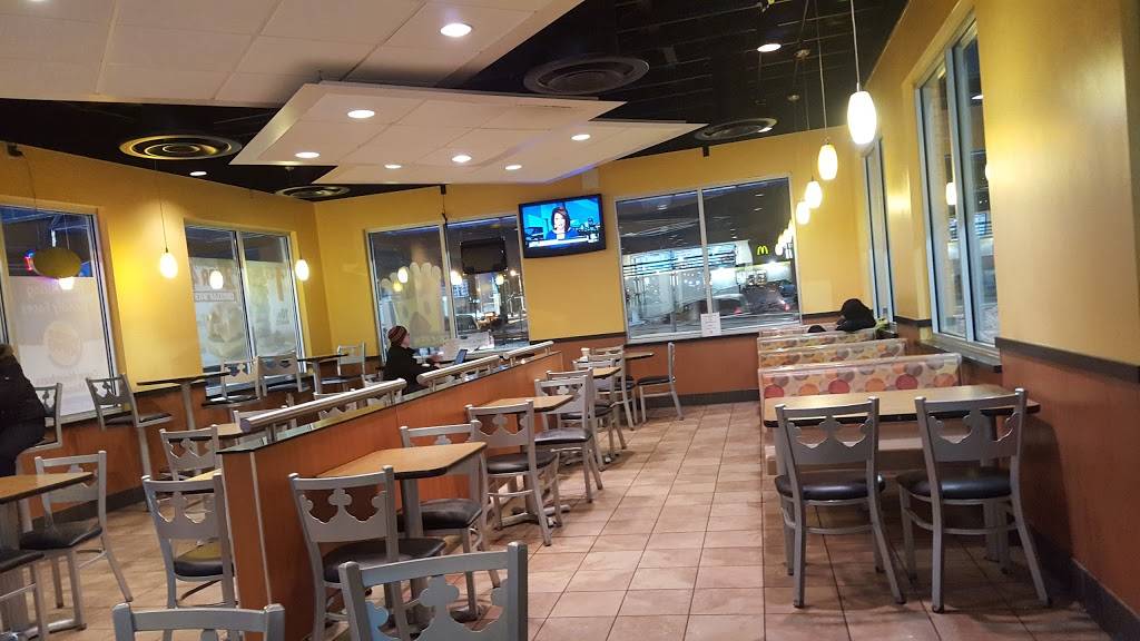 Burger King | restaurant | 6251 Mayfield Rd, Cleveland, OH 44124, USA | 4404614545 OR +1 440-461-4545