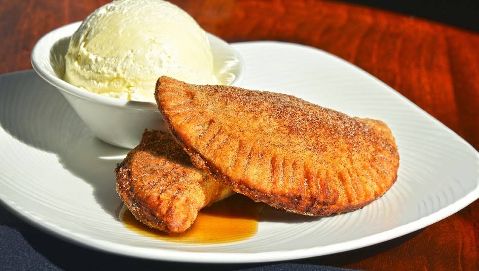 Artisan Restaurant | restaurant | 1 Parkway E, Greenville, SC 29615, USA | 8642970300255 OR +1 864-297-0300 ext. 255