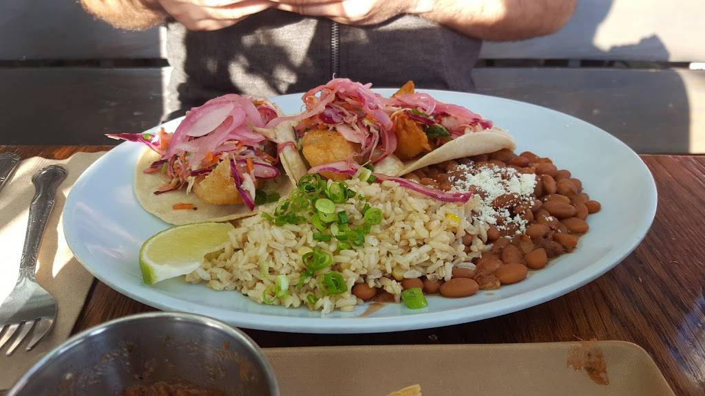 Blue Plate Taco | restaurant | 1515 Ocean Ave, Santa Monica, CA 90401, USA | 3104582985 OR +1 310-458-2985