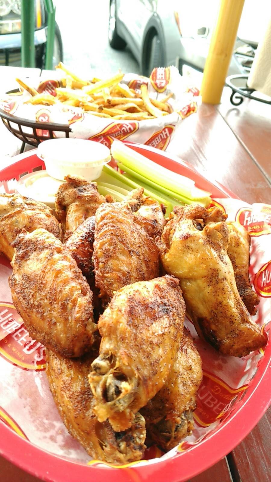 Hubee Ds | restaurant | 975 Savannah Hwy, Charleston, SC 29407, USA | 8435560330 OR +1 843-556-0330