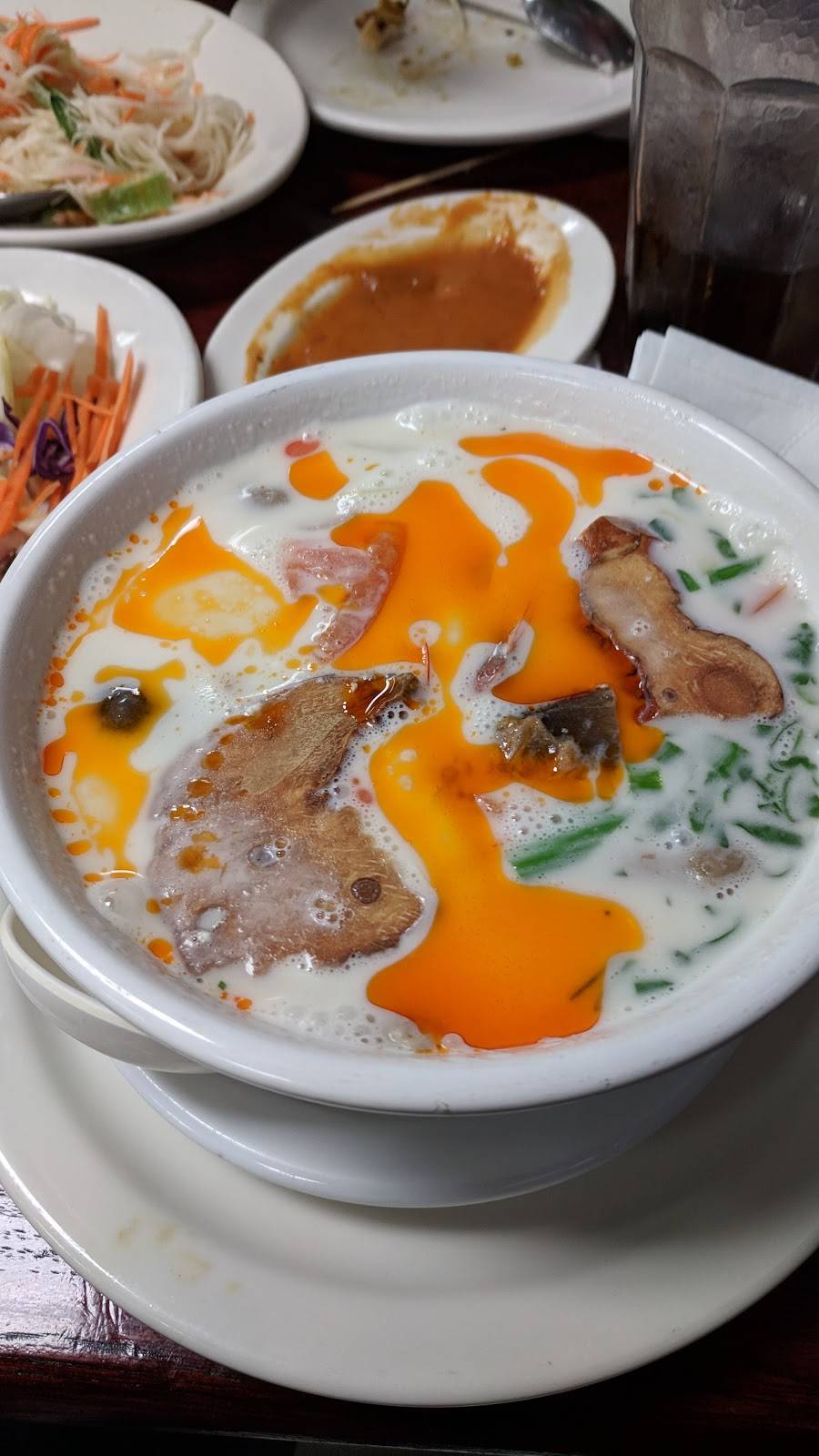 Red Basil | restaurant | 1652 W 9000 S, West Jordan, UT 84088, USA | 8015661168 OR +1 801-566-1168