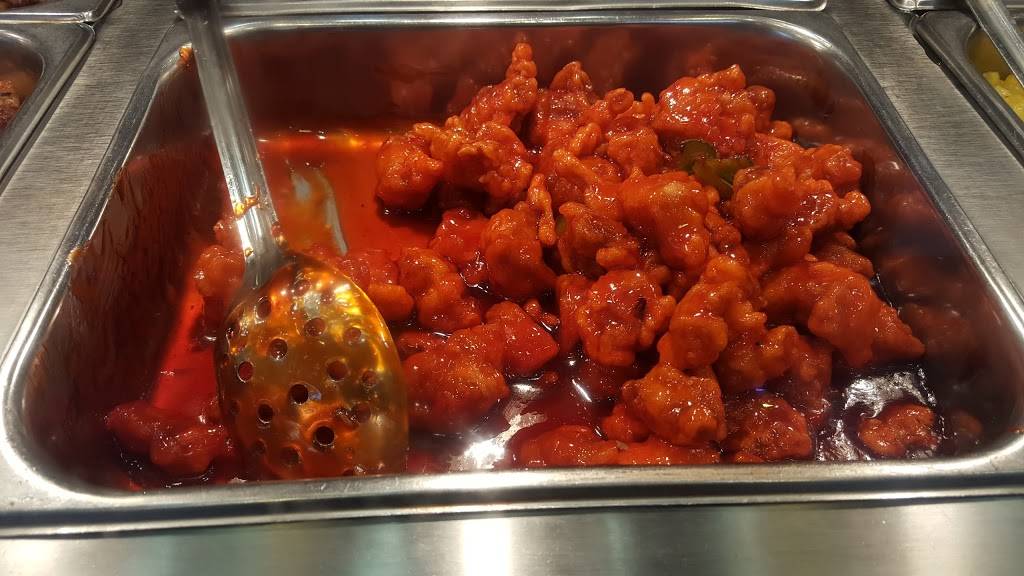 Master Wok | restaurant | 2034 Green Acres Mall, Valley Stream, NY 11581, USA | 5168254621 OR +1 516-825-4621