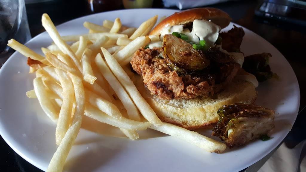 Steinbecks Restaurant | restaurant | 659 East Lake Dr, Decatur, GA 30030, USA | 4043731116 OR +1 404-373-1116