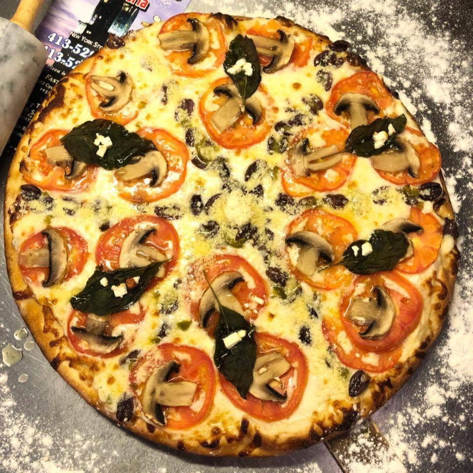 vivaldis pizzeria | restaurant | 325 Stockbridge Rd #4, Great Barrington, MA 01230, USA | 4135289000 OR +1 413-528-9000