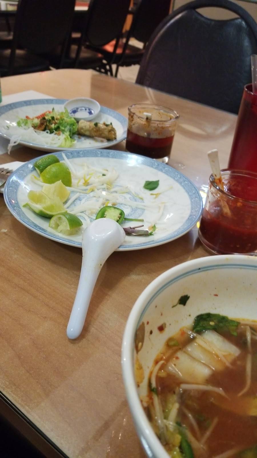 Pho 81 | restaurant | 275 Pavilions Pl F, Brighton, CO 80601, USA | 3038352479 OR +1 303-835-2479