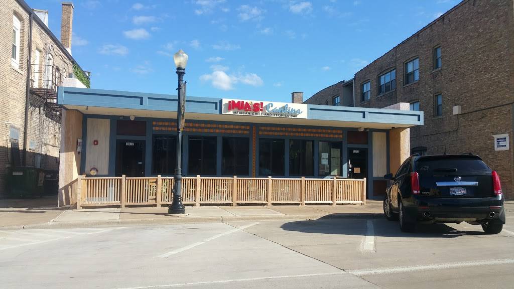 Mias Cantina | restaurant | 1012 Curtiss St, Downers Grove, IL 60515, USA | 6305418176 OR +1 630-541-8176