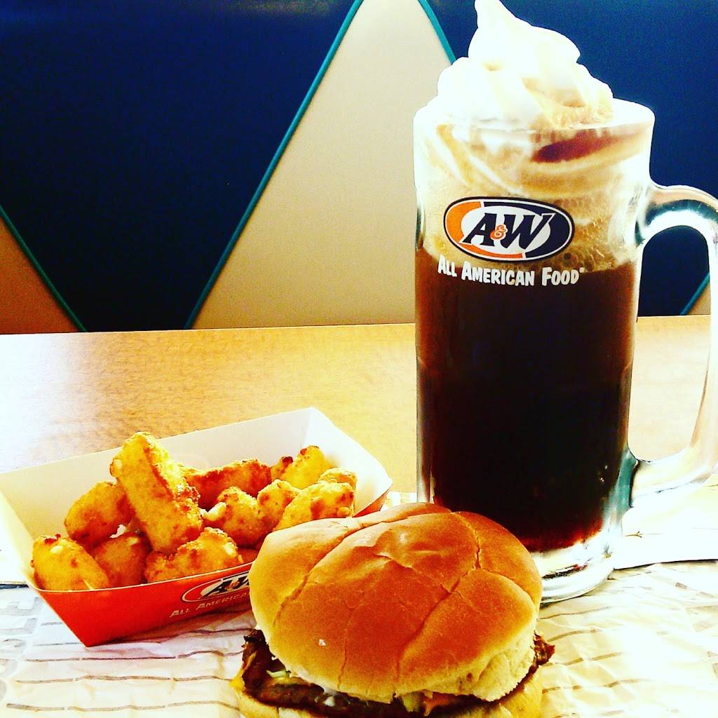 A&W Restaurant | restaurant | 601 N Main St, Edgerton, WI 53534, USA | 6088848412 OR +1 608-884-8412