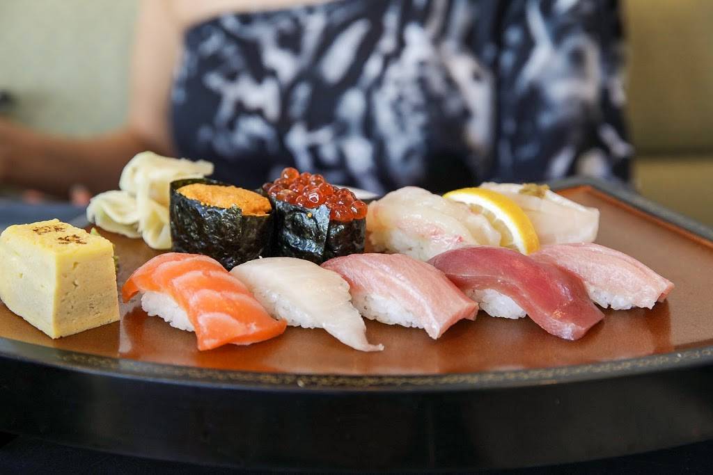 Sushi Koto | restaurant | 18120 Brookhurst St #25, Fountain Valley, CA 92708, USA | 7149640988 OR +1 714-964-0988