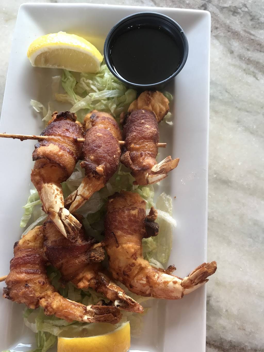 Snug Harbor Waterfront Restaurant | restaurant | 645 Old San Carlos Blvd, Fort Myers Beach, FL 33931, USA | 2394634343 OR +1 239-463-4343