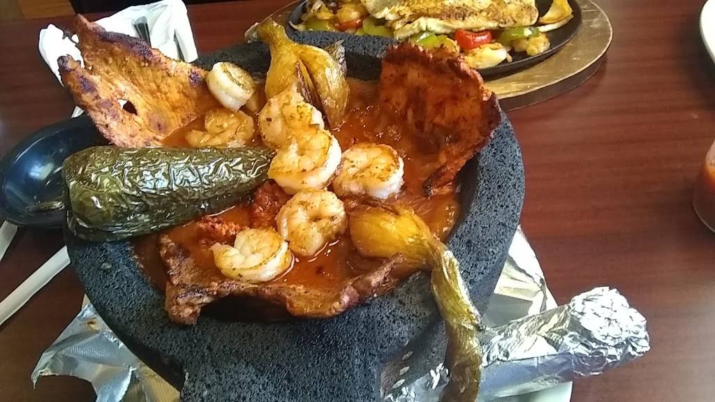 Los Amigos of Mt. pleasant Mexican Restaurant | restaurant | 4520 Collegiate Way, Mt Pleasant, MI 48858, USA | 9893173919 OR +1 989-317-3919