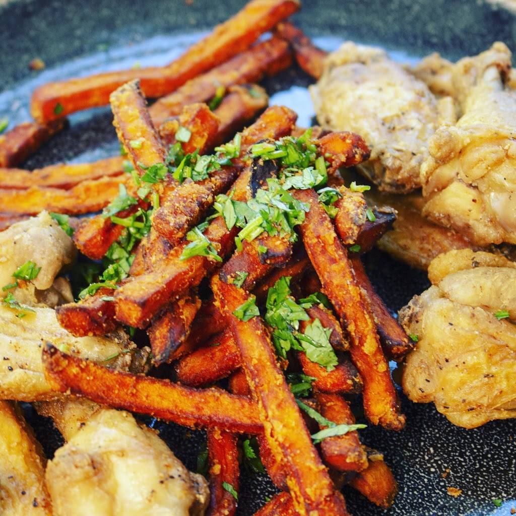 The Forum Blues Cafe | restaurant | 261 S Palm Ave, Rialto, CA 92376, USA | 9095627542 OR +1 909-562-7542