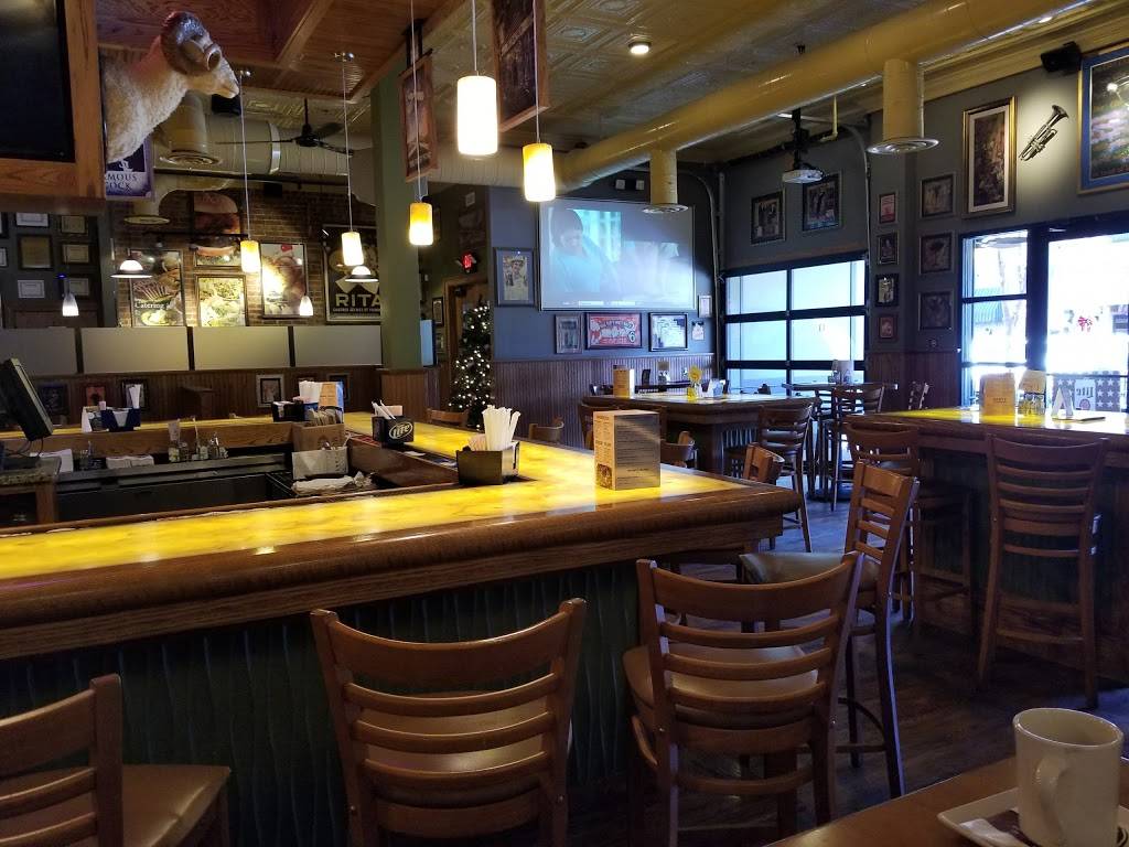 Macados | restaurant | 210 Broad St, Kingsport, TN 37660, USA | 4233901408 OR +1 423-390-1408