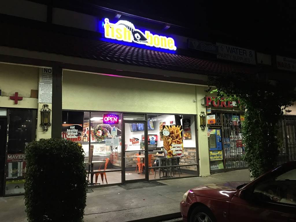 Fishbone Seafood Inglewood | restaurant | 1041 S Prairie Ave, Inglewood, CA 90301, USA | 3106736452 OR +1 310-673-6452