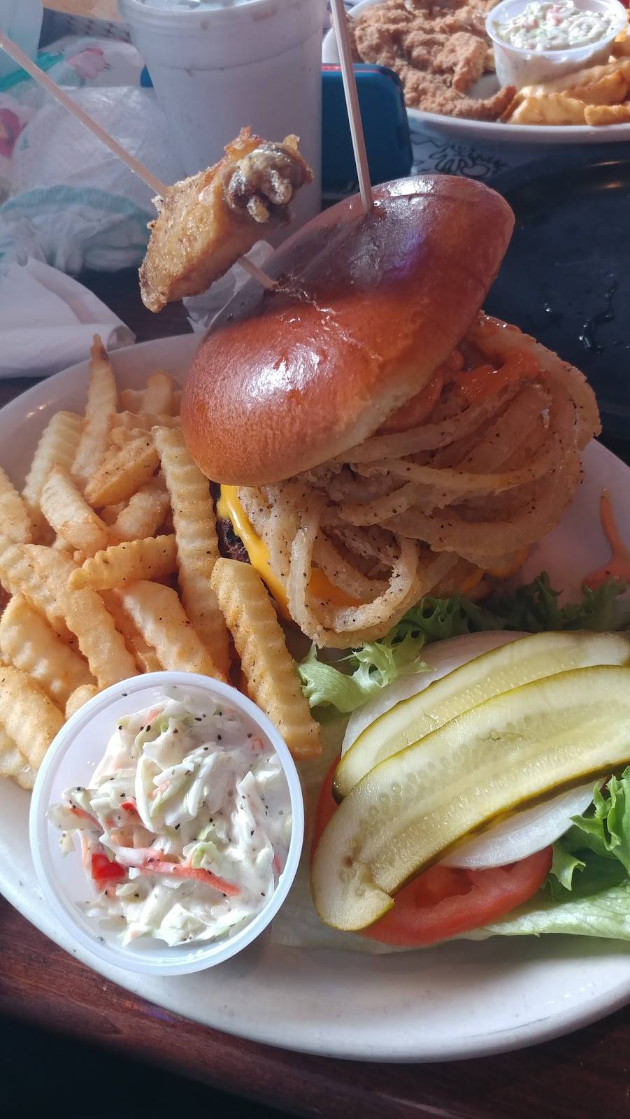 TNTs Sports Bar & Grill | restaurant | 4319 N Prospect Rd, Peoria Heights, IL 61616, USA | 3096886000 OR +1 309-688-6000